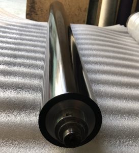 Dịch vụ gia công trục lô inox, lô cao su tại Bình Dương