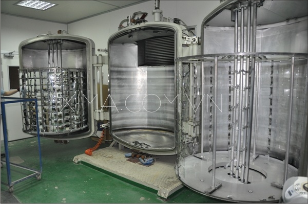 Xi mạ chân không trên nhựa